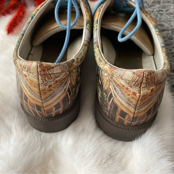 Icon Leather Oxford Shoes - Picture 5 of 8